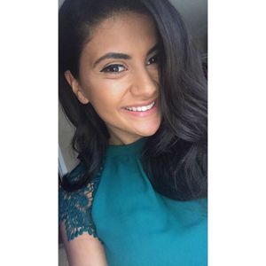 Meet your Posher, Zeinab